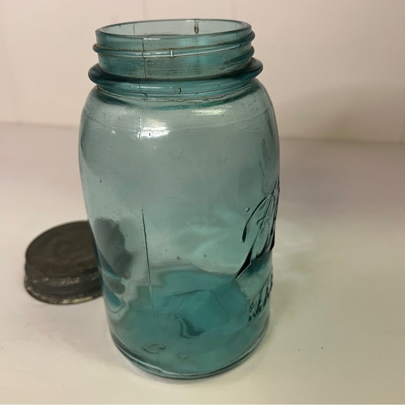 VINTAGE BALL 1910-1923 MASON JAR - BLUE  - QUART - ZINC LID - Picture 9 of 16